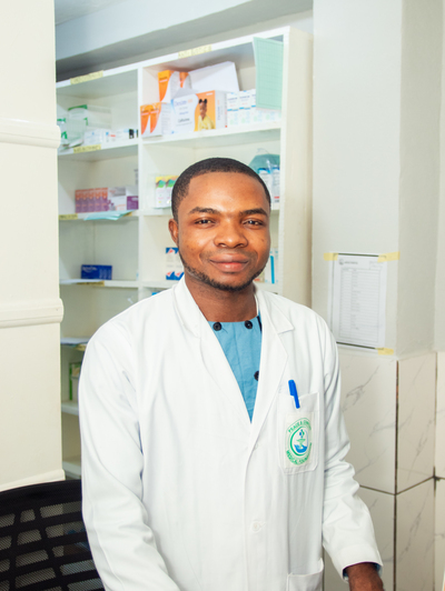 Dr. Jivette Papila